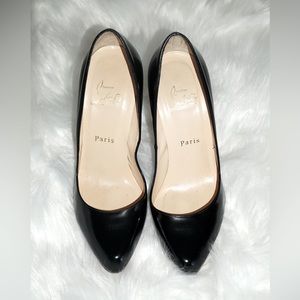 Christian Louboutin Black Leather Pumps 37.5